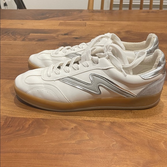 Madden White and Silver Sneakers - Picture 3 of 7